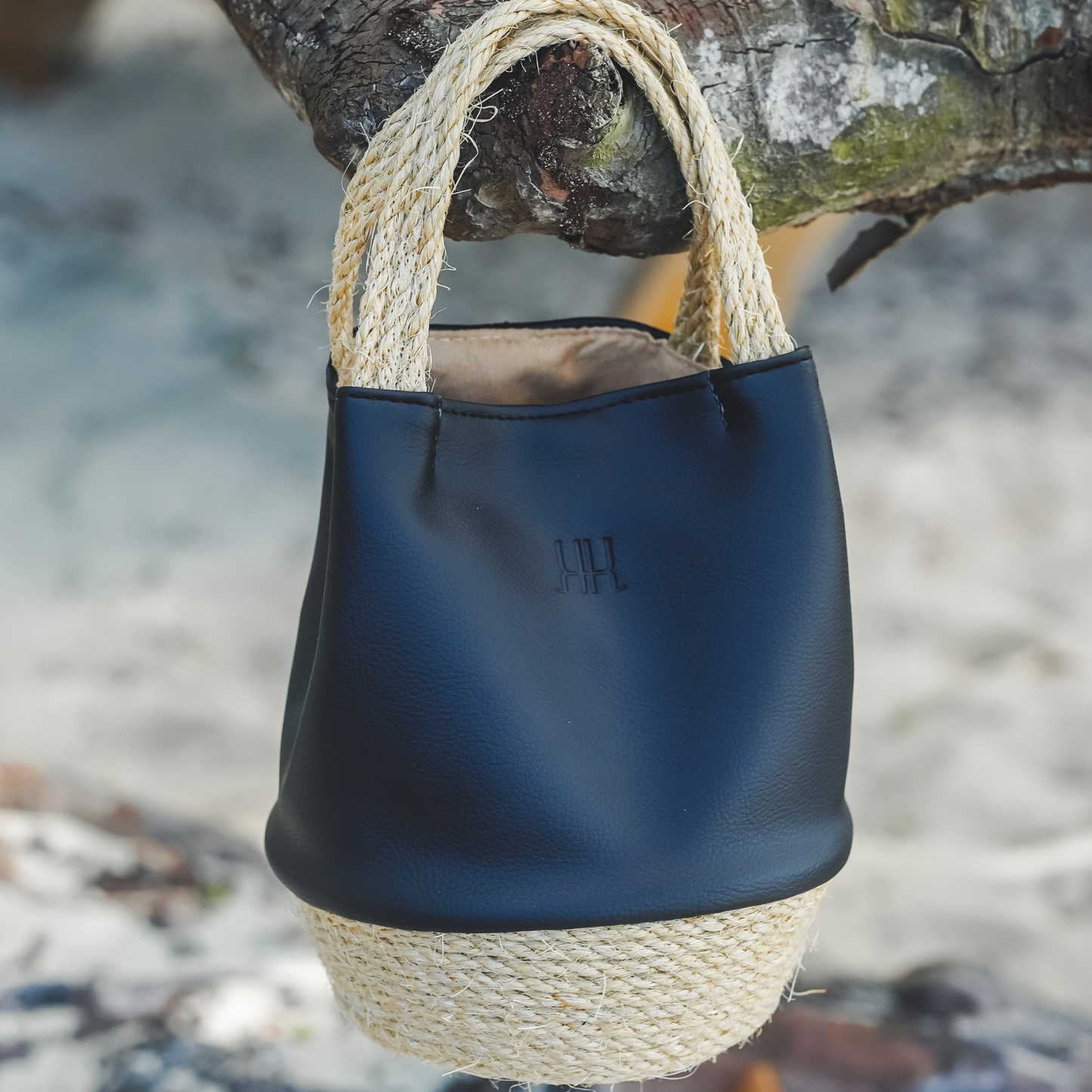 "Vea" Bucket Bag