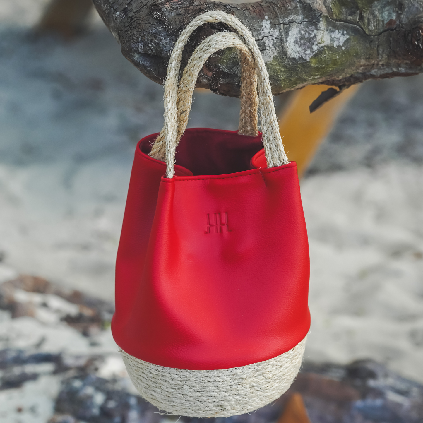 "Vea" Bucket Bag